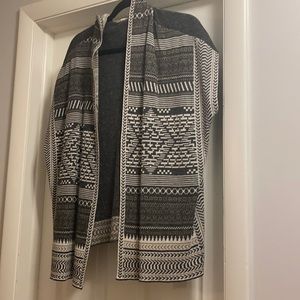 Hooded Sleeveless Jacket/Vest/Cover